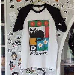 T-shirt type Baseball motif "Fenêtre"